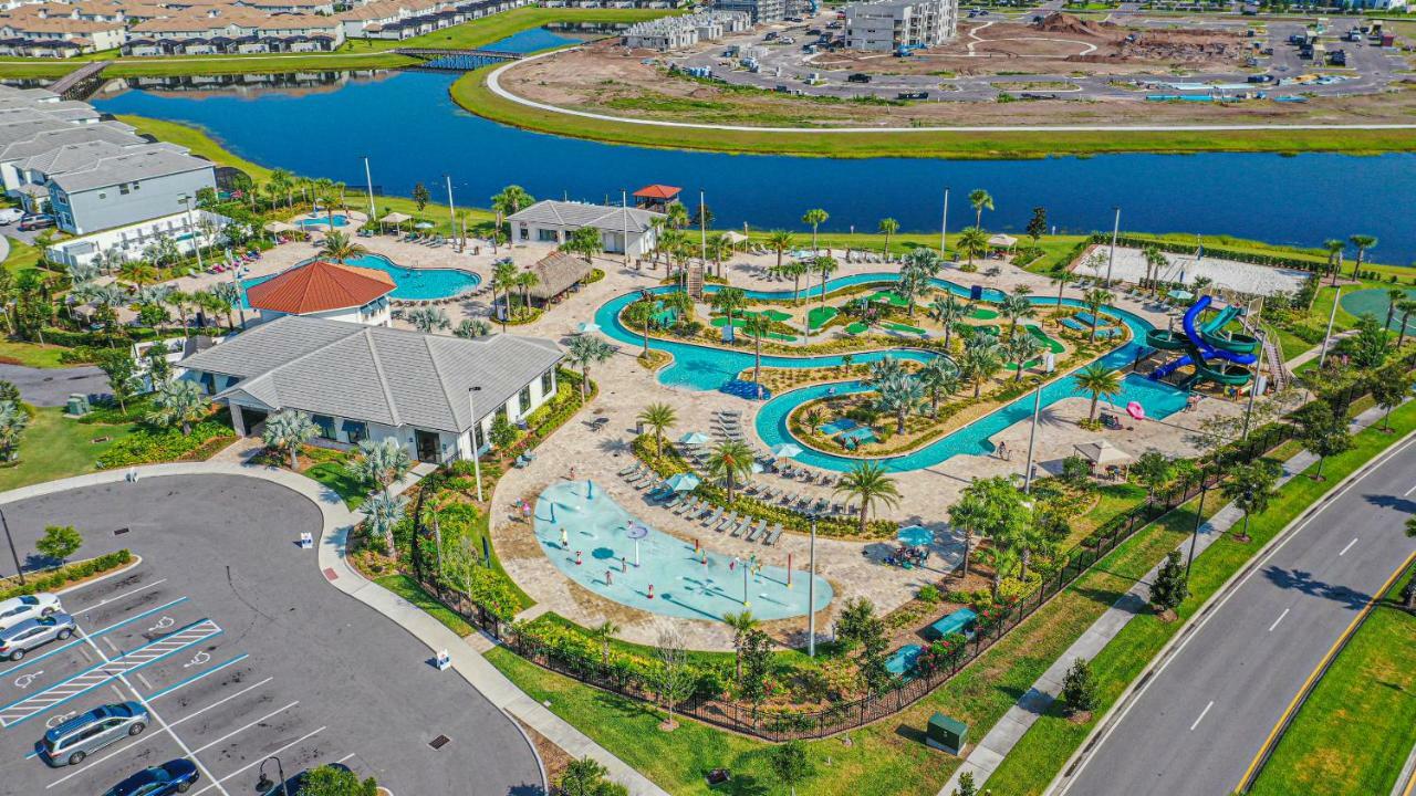 Only 5 Miles From Disney! Free Water Park! 2 Bed, 2 Bath Condo, Sleeps 8 Kissimmee Esterno foto