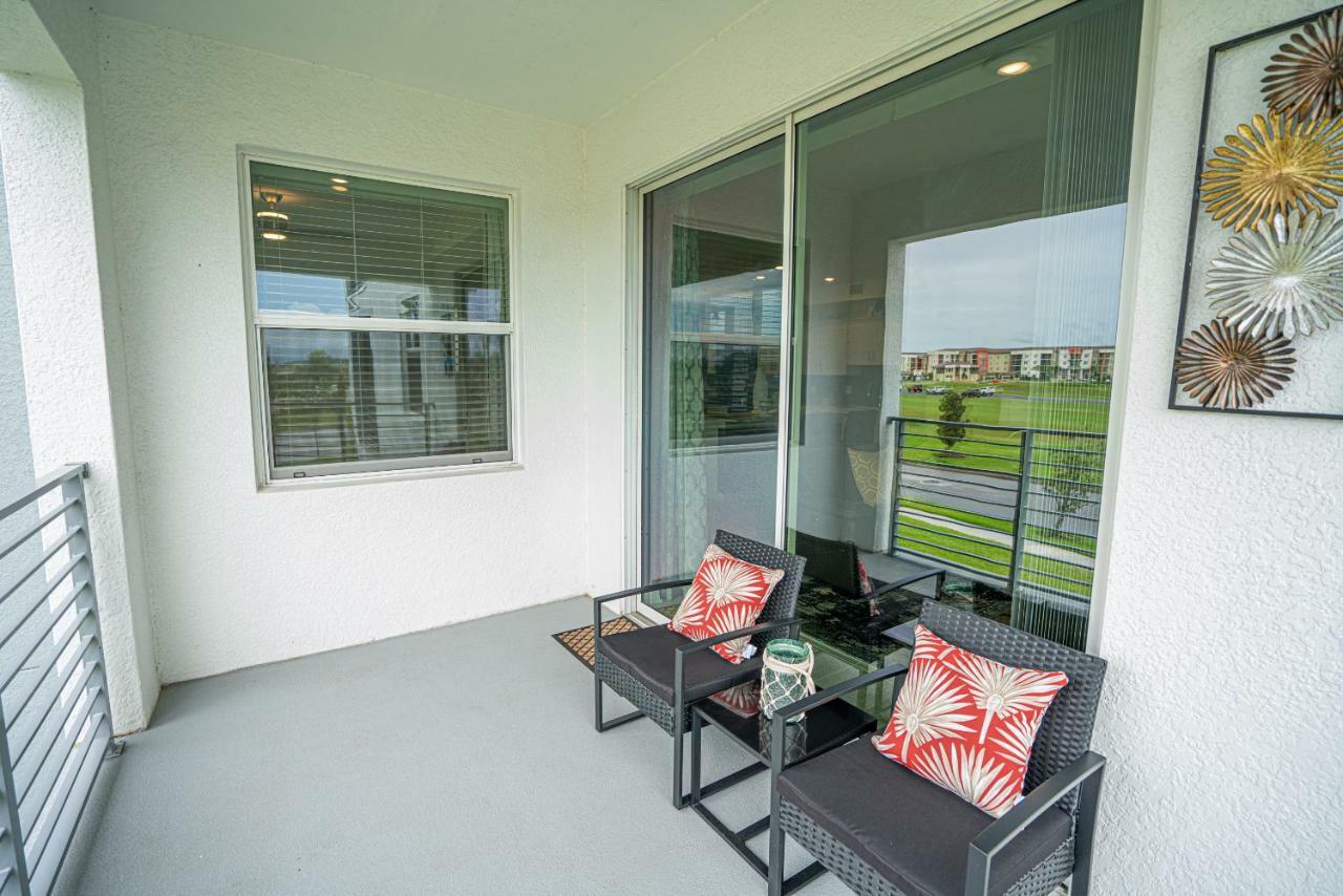 Only 5 Miles From Disney! Free Water Park! 2 Bed, 2 Bath Condo, Sleeps 8 Kissimmee Esterno foto