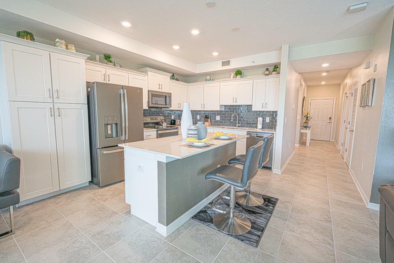 Only 5 Miles From Disney! Free Water Park! 2 Bed, 2 Bath Condo, Sleeps 8 Kissimmee Esterno foto