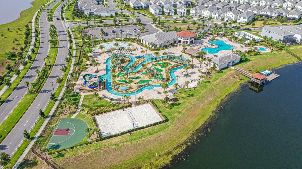 Only 5 Miles From Disney! Free Water Park! 2 Bed, 2 Bath Condo, Sleeps 8 Kissimmee Esterno foto