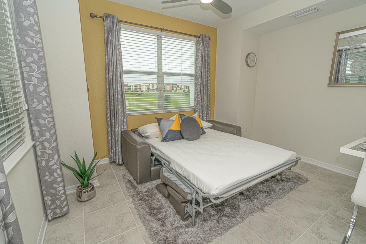Only 5 Miles From Disney! Free Water Park! 2 Bed, 2 Bath Condo, Sleeps 8 Kissimmee Esterno foto