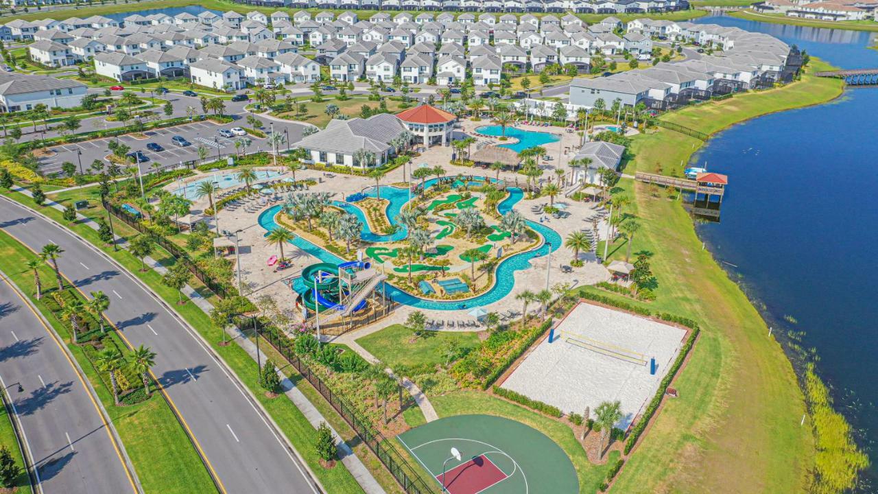 Only 5 Miles From Disney! Free Water Park! 2 Bed, 2 Bath Condo, Sleeps 8 Kissimmee Esterno foto